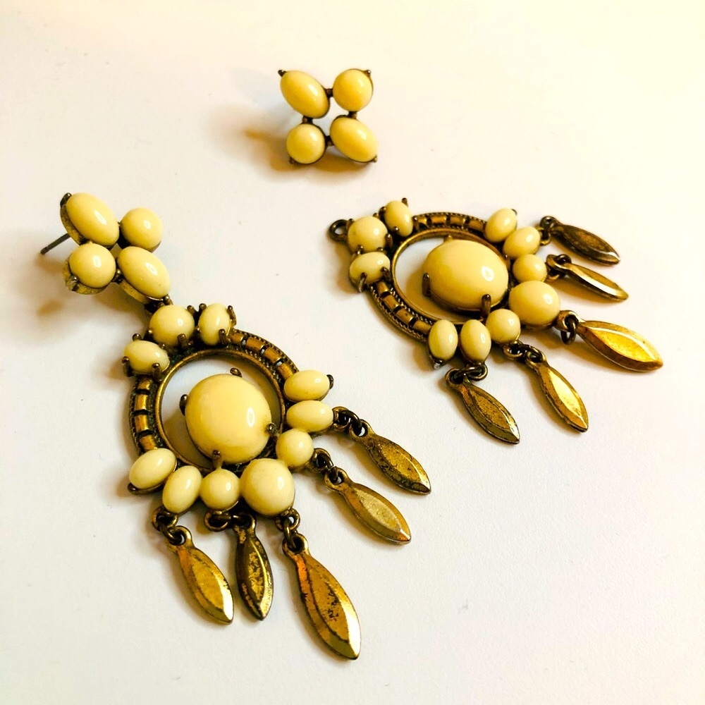 Stella and Dot earrings